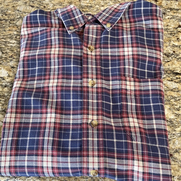 Men’s plaid, brushed cotton, button down long sleeve shirt - Picture 4 of 4